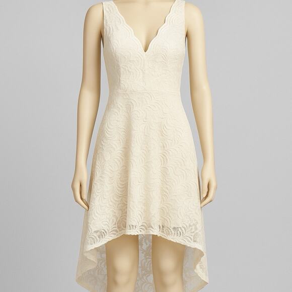 City Triangles Juniors 7 Ivory Lace High Low Dress V-Neck Formal Prom Homecoming - Picture 1 of 16